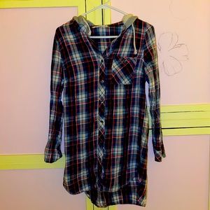 Red and blue plaid long, hooded flannel.